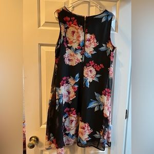 Floral knee length dress  gold zip back
